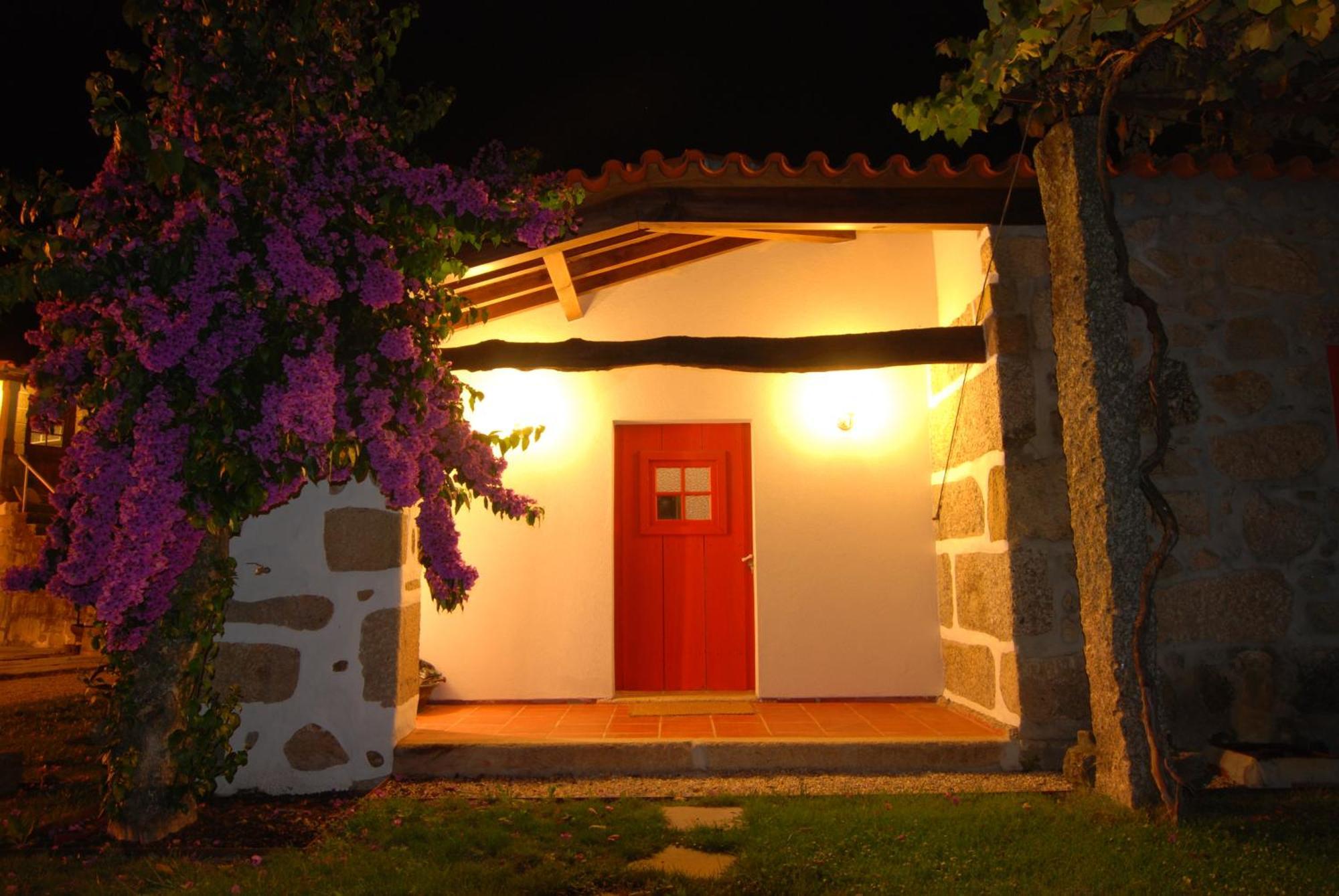 1720 Quinta Da Cancela - Winery & Farmhouse Guimarães Екстериор снимка